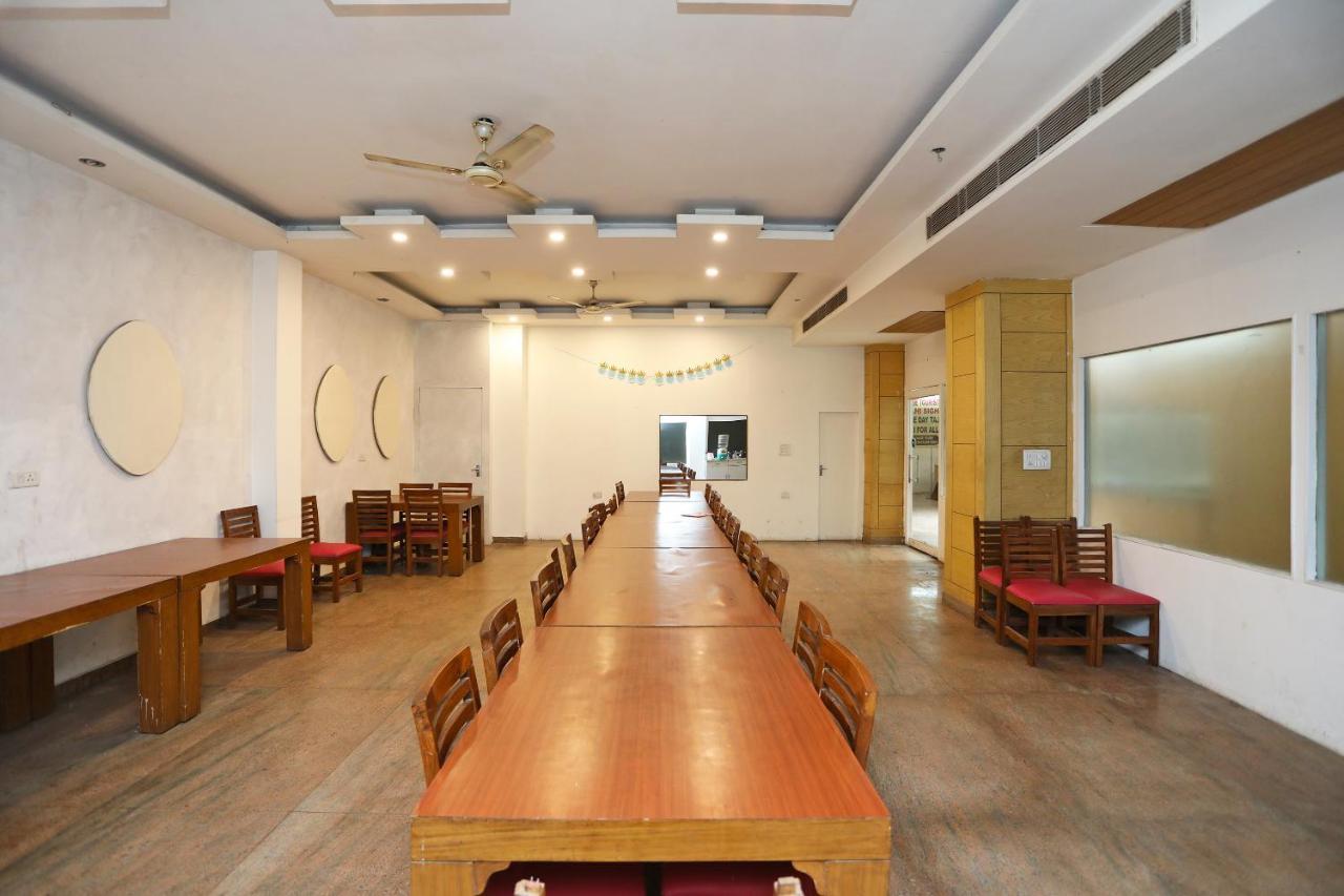 Hotel City Height - Delhi Ncr Id Not Accepted 뉴델리 외부 사진