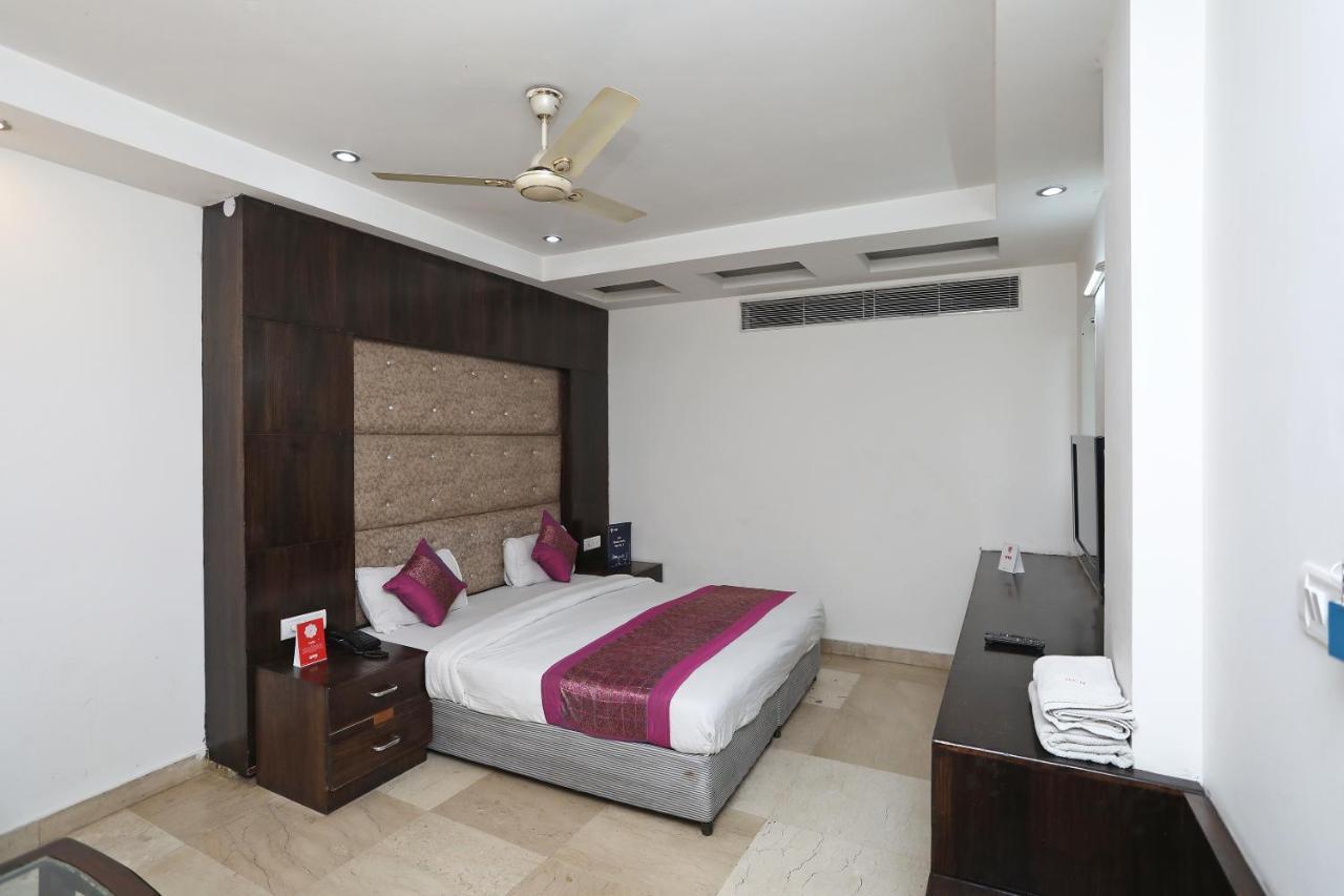 Hotel City Height - Delhi Ncr Id Not Accepted 뉴델리 외부 사진