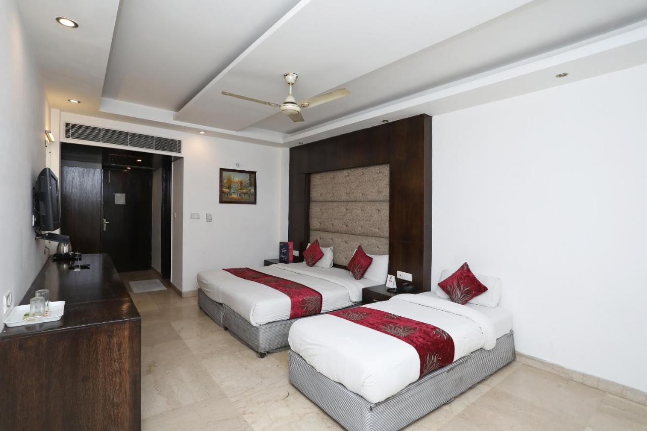 Hotel City Height - Delhi Ncr Id Not Accepted 뉴델리 외부 사진